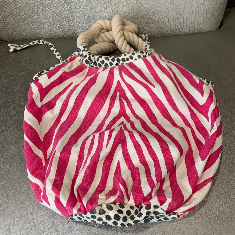 Very nice handbag
